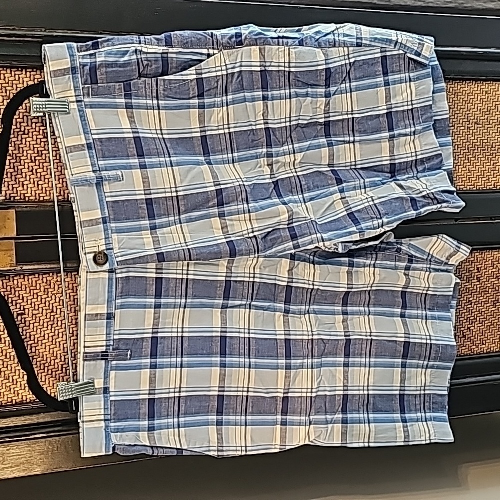 2 Pairs of Plaid Shorts - Picture 2 of 7